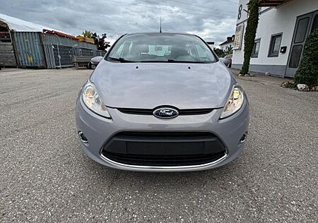 Ford Fiesta Titanium,Klima, 1 HAND