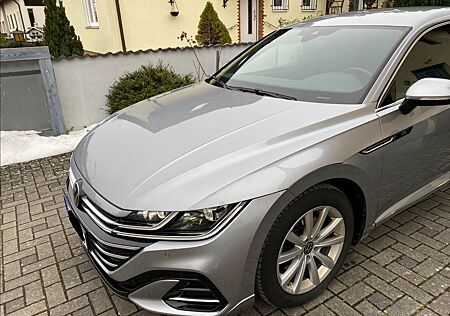 VW Arteon Volkswagen 2.0 TDI SCR 147kW DSG R-Line S.B. R-Line