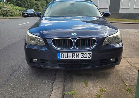 BMW 525i Touring -