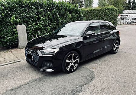 Audi A1 30 TFSI S line Sportback S line