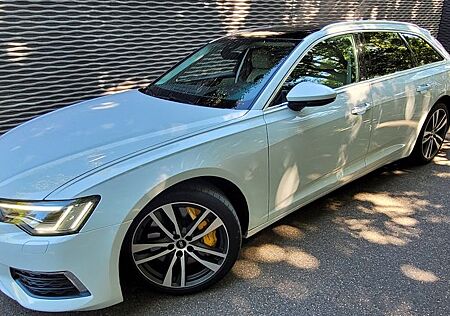 Audi A6 55 TFSI e S tronic quattro sport Avant sport