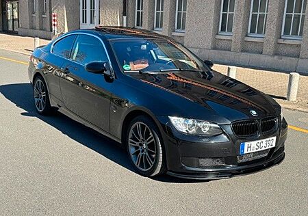 BMW 325i E92 Coupé