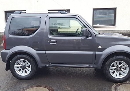 Suzuki Jimny 1.3 4WD Style Standheizung TÜV neu 2.Hand