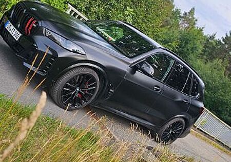 BMW X5 M60 M60i -Frozen Black Matt