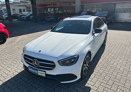 Mercedes-Benz E 200 E-200Avantgarde-Night-Paket-DAB-LED-SHZ-Touchpad