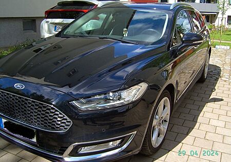 Ford Mondeo Vignale,ACC,Kamera,Panorama,LED,Volleder