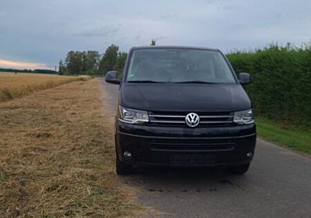 VW T5 Multivan Volkswagen 2.0 TDI Lang Match