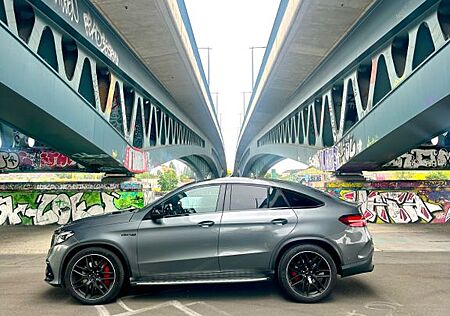 Mercedes-Benz GLE 63 AMG Mercedes-AMG GLE 63 S 4MATIC