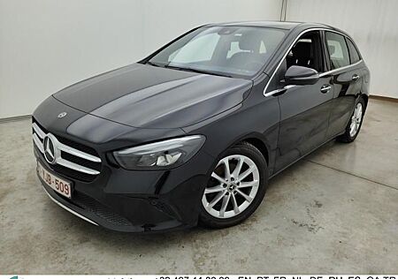 Mercedes-Benz B 180 d Progressive Aut. Widescreen Ambient LED