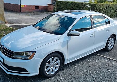 VW Jetta Volkswagen SE 1.4 TSI Automatik Kamera Schiebedach