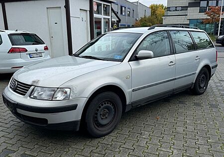 VW Passat Volkswagen *Klima*So.+Wi. Reifen*