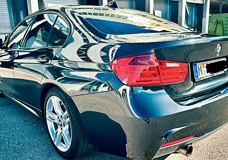 BMW 335i Sport Line Sport Line