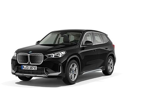BMW iX1 xDrive30 Head-Up AHK Adaptives Fahrwerk