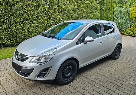 Opel Corsa 1.3 CDTI. (TÜV Neu)