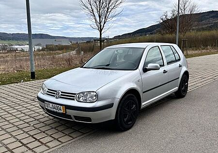 VW Golf Volkswagen 1.4 Basis Basis