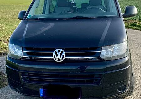 VW T5 Multivan Volkswagen 2,0 TDI