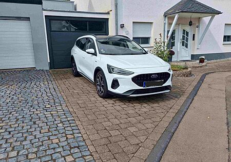Ford Focus 1,0 EcoB. Hybrid 114kW Active Des. Tur...