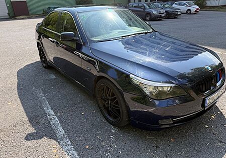 BMW 523i - Voll Austattungen