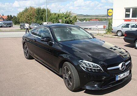 Mercedes-Benz C 180 Autom. -