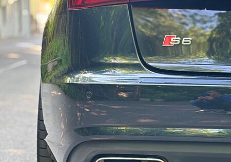 Audi A6 3.0 TDI V6 quattro S Line 20Z Pano WR 19