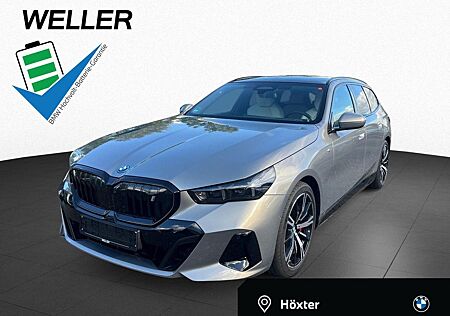 BMW i5 xDr40 Tour M Sport Pro DA-Pr,PA+,Pano,AHK,HUD