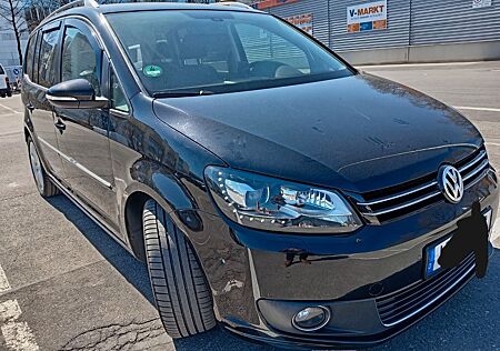 VW Touran Volkswagen 2.0 TDI 125 kW DSG Highline Highline