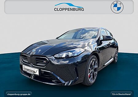 BMW M135 xDrive SHZ+KeyGO+HiFi+Fernl.Ass+Klimaaut.