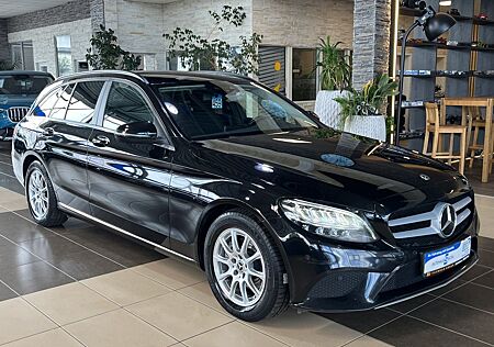 Mercedes-Benz C 220 d LED Navi R.Cam SHZ PDC DAB Sportfahrwerk