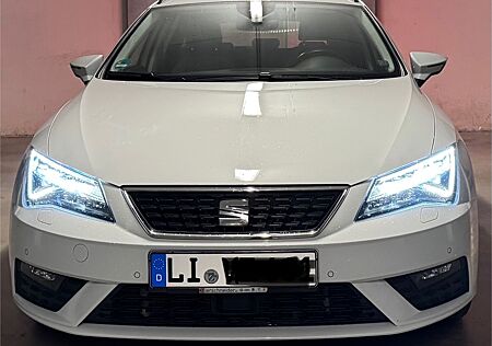 Seat Leon ST 1.4 TGI 81kW DSG ACC Laneassist Leder
