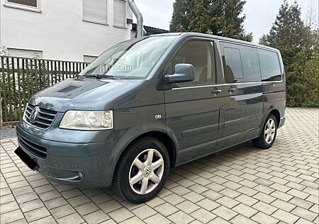 VW T5 Multivan Volkswagen Atlantis 2XSchiebetüren Navi/AHK/TÜV