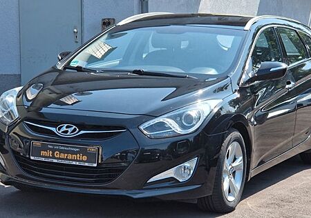 Hyundai i40 cw Kombi Edition AHK Xenon SHZ Diesel