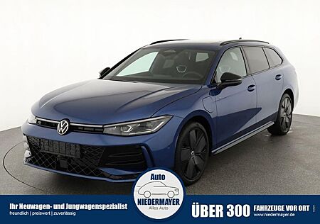 VW Passat Variant Volkswagen 1.5 eHybrid R-LINE Black, Pano, A