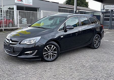 Opel Astra J Sports Tourer Exklusiv/Xenon/Schiebe/