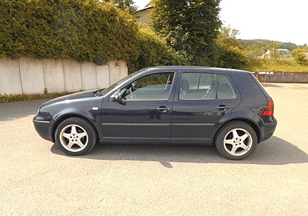 VW Golf Volkswagen 1.4 Basis Basis