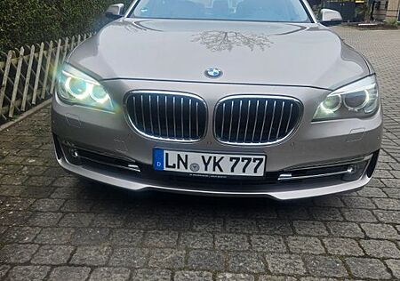BMW 730d xDrive Edition Exclusive Edition Exclusive