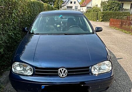 VW Golf Volkswagen 1.6