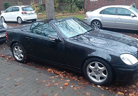 Mercedes-Benz SLK 320 -