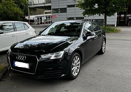 Audi A4 2.0 TDI -