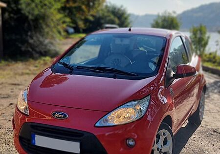 Ford Ka 1,2 Titanium Sonderausstattung "Tattoo"