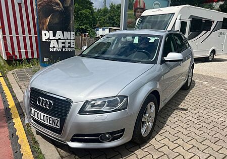 Audi A3 Sportback 1.6 TDI Attraction *KLIMA*PDC*ALU