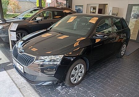 Skoda Fabia 1,0 i TSI Combi Ambition / Navi