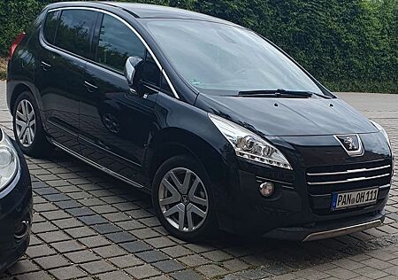 Peugeot 3008 Hybrid 30 PS HDi FAP 170 Automatik Allure