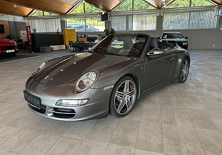 Porsche 911 Urmodell 911 Carrera 4 S Cabrio
