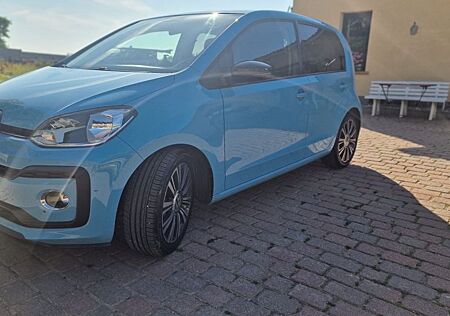 VW Up Volkswagen ! 1.0 TSI BlueMotion Technology move ! m...