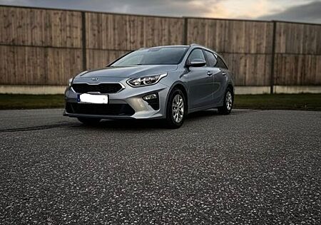 Kia Cee'd Sportswagon 1.4 T-GDI Vision Sportswag...