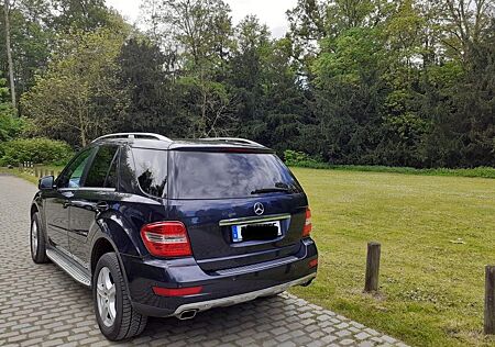 Mercedes-Benz ML 350 4MATIC Grand Edition Grand Edition