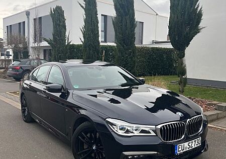 BMW 730d - 360°-Kamera, Massage, HUD, M-Paket