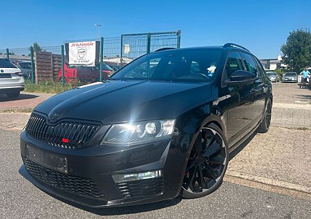 Skoda Octavia Combi RS Challenge Dsg Navi Pano H-R