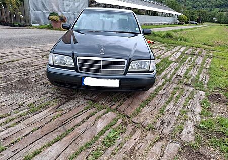 Mercedes-Benz C 180 ELEGANCE