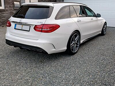 Mercedes-Benz C 63 AMG T SportAGA ohne OPF Burmester Panorama